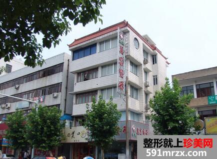 �ٺ������������μ۸��һ��