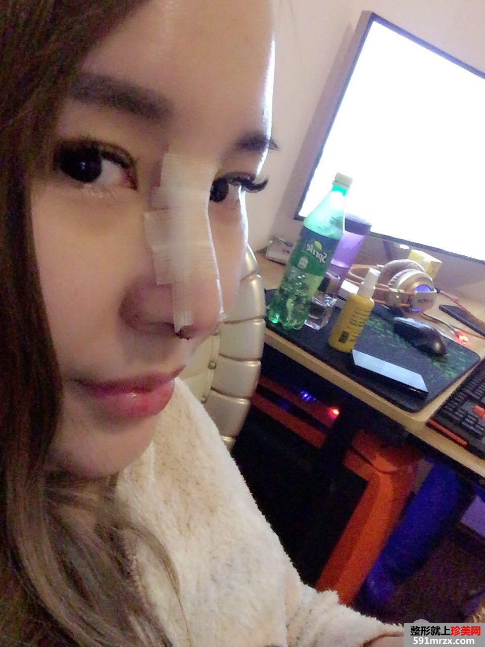 ��ϸ�����ҵı��ۺ�������ʵ�����ָ�ǰ��Ա�ͼ