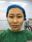 ���κ���Ҳ���˰�Ц���۾���