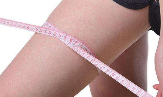 大腿抽脂要多少钱