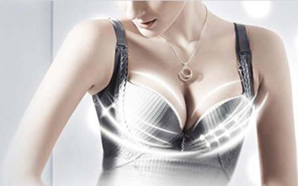 乳房提升术要多少钱