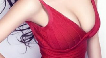用手如何才能丰胸
