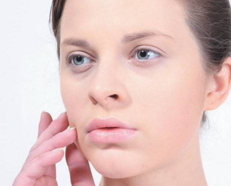 怎样让脸上的肉变紧实 怎样让脸上的肉变紧实