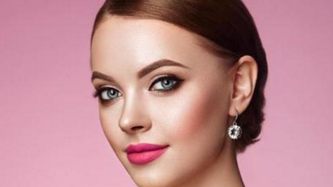 �����շ�ǽ�������Ǯ