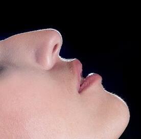 �������շ�ǽ���ȥ�ĺ�