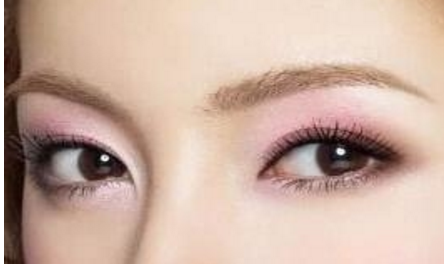 眼部修复在哪做