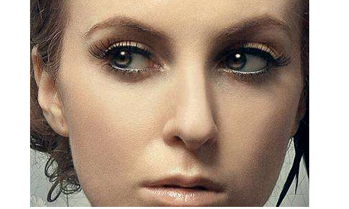 ��ͷ���ζ������