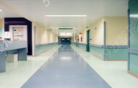 ����˫��Ƥ�����ļҺ�