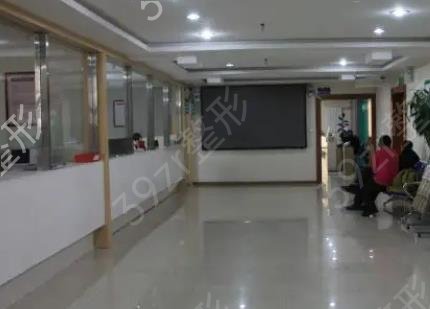 ������ֲ������������