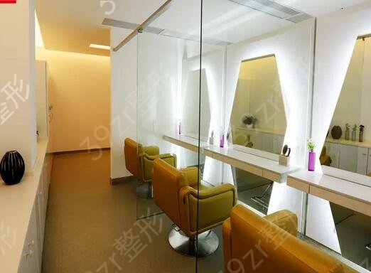 �Ϻ��沿����ҽԺ�ļҺ�