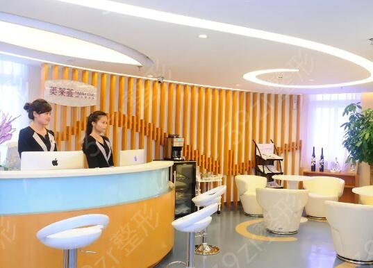 ������Ƥ����ҽԺ������ǰ��ǿ