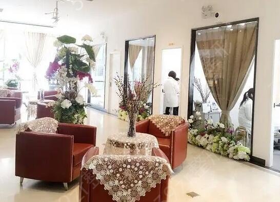 �人�ȽϺõ�¡�����λ�������