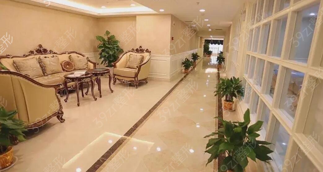 ������������ҽԺ���а�ǰ��ǿ