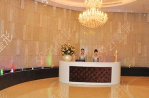 ���ݸ�˫��Ƥ�ļ���������ҽԺ���ñȽ���Ȼ