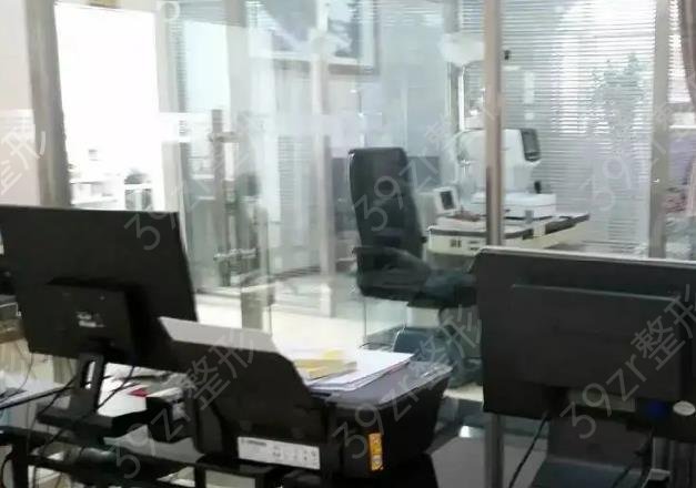 上海近视眼激光手术哪家医院好