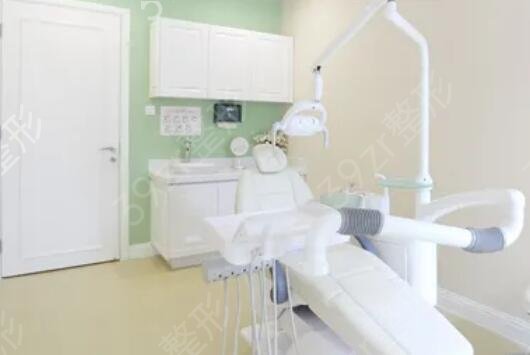 ������������˫��Ƥ�ĸ�ҽԺ��