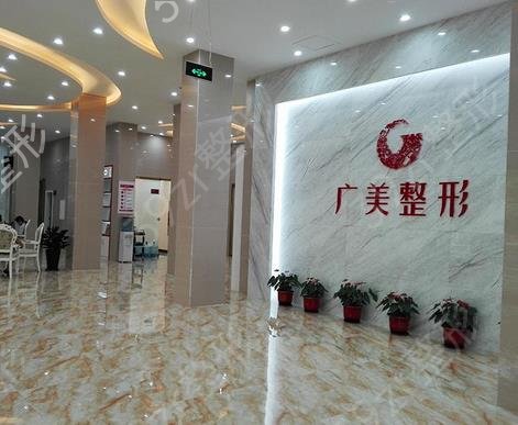 佛山靠谱隆胸医院有哪些