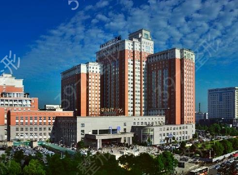 长沙哪些三甲医院有整形科