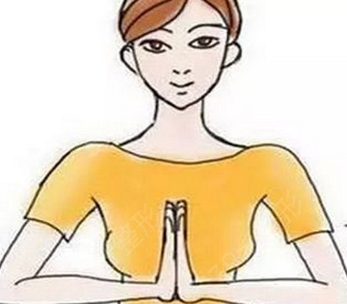 郑州美林整形医院做了隆胸手术