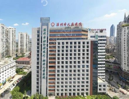 ������������ҽԺ��˫��Ƥ�ļҺ�