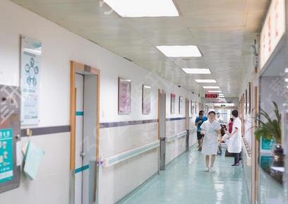 �Ϸ�ҽԺ���ο����������