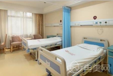 重庆康美整形价格表一览_医生介绍