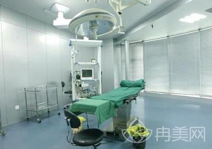 重庆迪邦皮肤医院价格表(价目)一览_医生介绍推荐