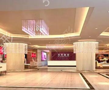 ������˫��Ƥ����ǰ����