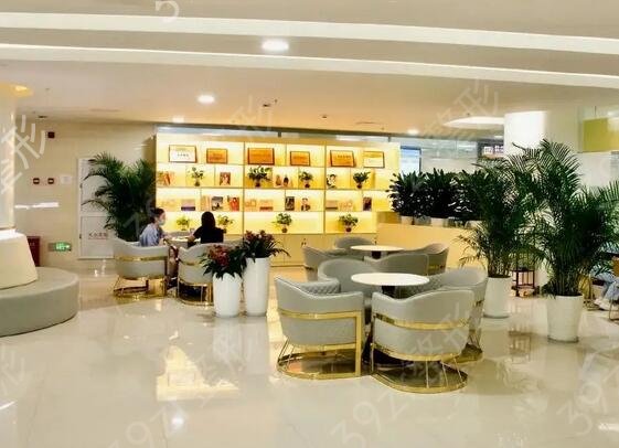 长沙矫正牙齿哪个医院好