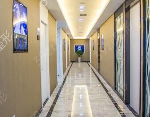 ���˿�ǻҽԺʮ��������