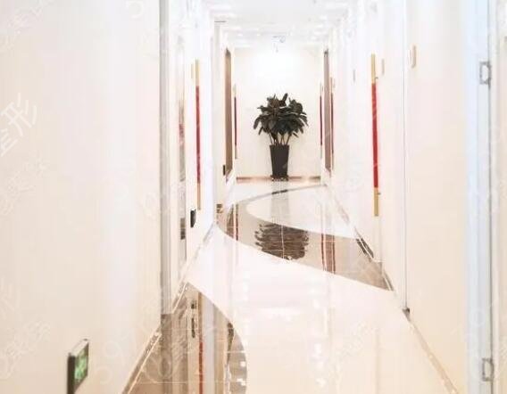 ֣��ʮ������ҽԺ���а�