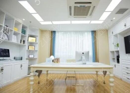 �Ͼ����ݽ����ļ�ҽԺ��