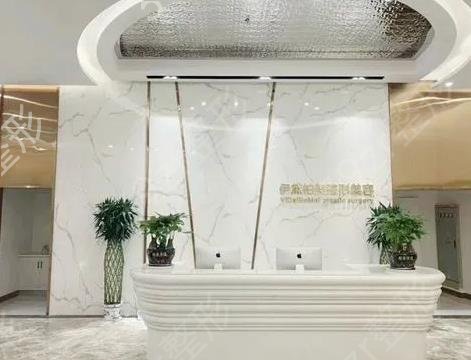 �����˫��ƤҽԺ���а�ǰʮ