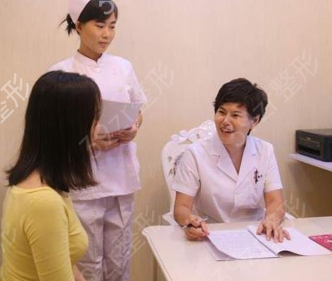 ����ʮ��ֲ��ҽԺ�����Ϻÿڱ�