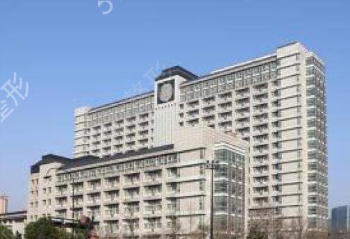 �γ���˫��Ƥ�ļҺ�