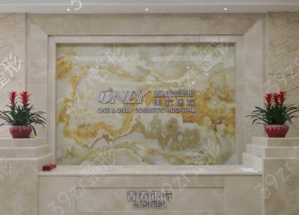 ��ݸ��¡���ļҺ�