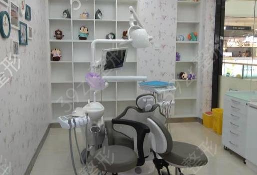 �ϲ���������ҽԺ10��������ȫ