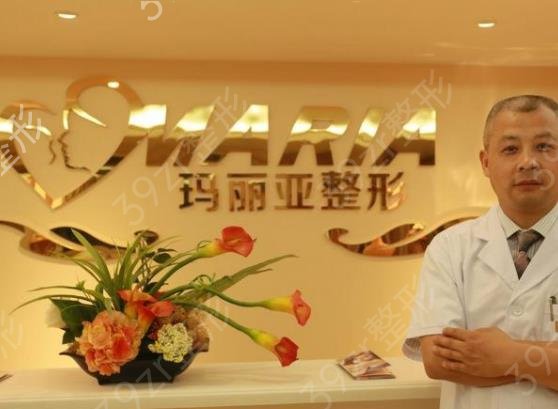 成都割双眼皮医院排名榜前六口碑盘点_素美、美极好评率领衔