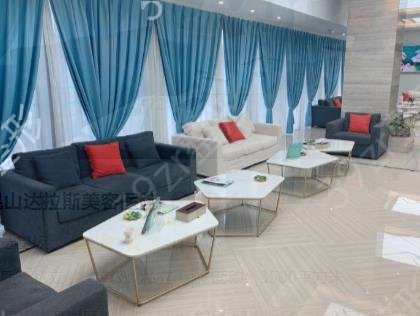 ��ɽ����ҽԺ����ǰ��ǿ�ֲ�