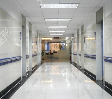 ��ݸ������������ҽԺ���а�ڱ��¹���