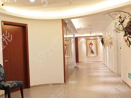 ���ű�����ҽԺ���а�ǰ��ǿ