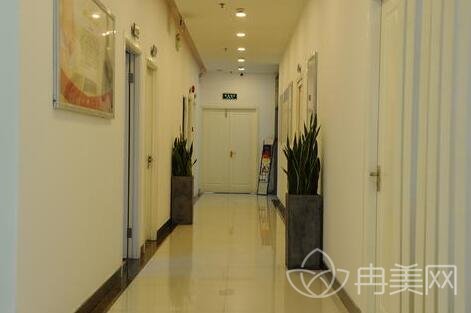 上海余天成医疗美容门诊部费用贵吗