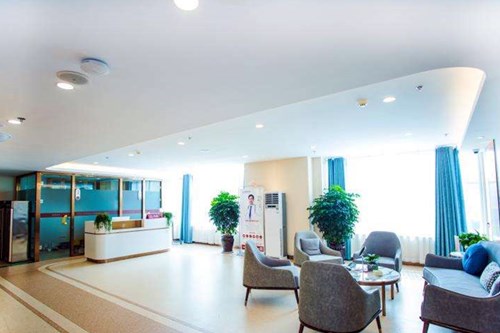 �������������ʮ�ֻ�ҽԺ��ǻ��