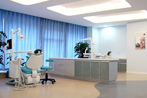 ��ɽ����һ����ҽԺ���˿�