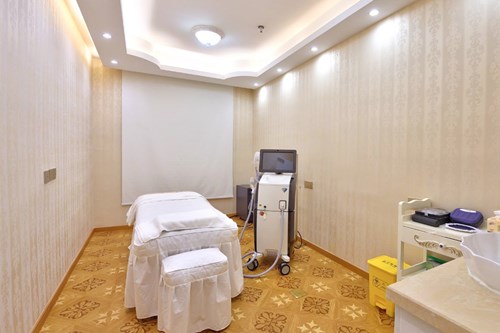 �ɶ�������γ��������ҽԺ