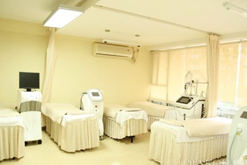 ���ִ�ѧ�ڶ�ҽԺҽѧ���ݿ�